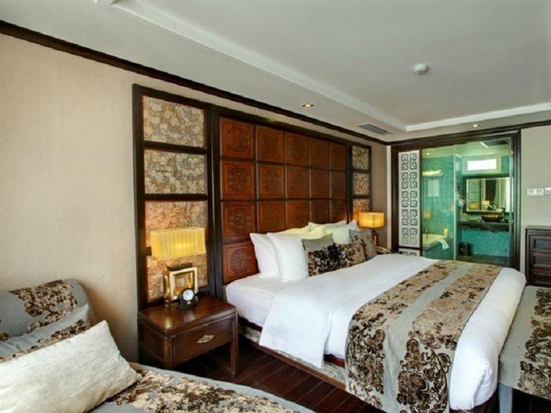 Golden Lotus Boutique Hotel Ханой Екстериор снимка