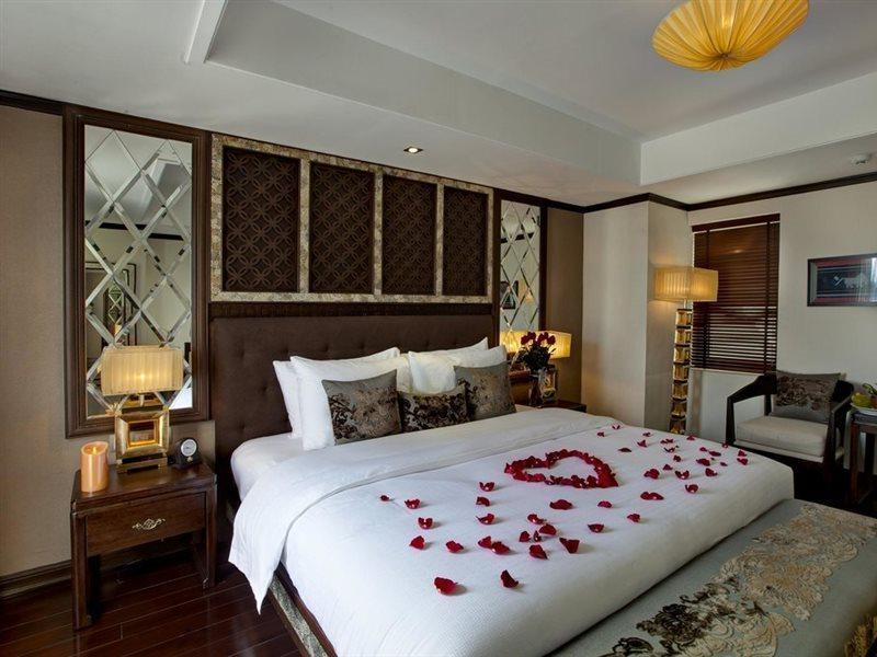 Golden Lotus Boutique Hotel Ханой Екстериор снимка