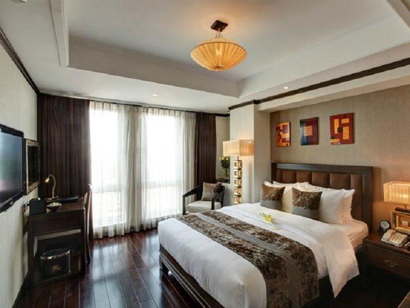 Golden Lotus Boutique Hotel Ханой Екстериор снимка